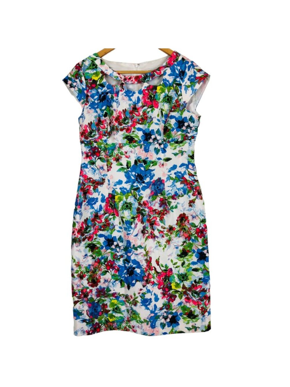 Liz Claiborne Sheath Dress 6 Floral Lined Cap Sleeve Laser Cut Neck Career Party